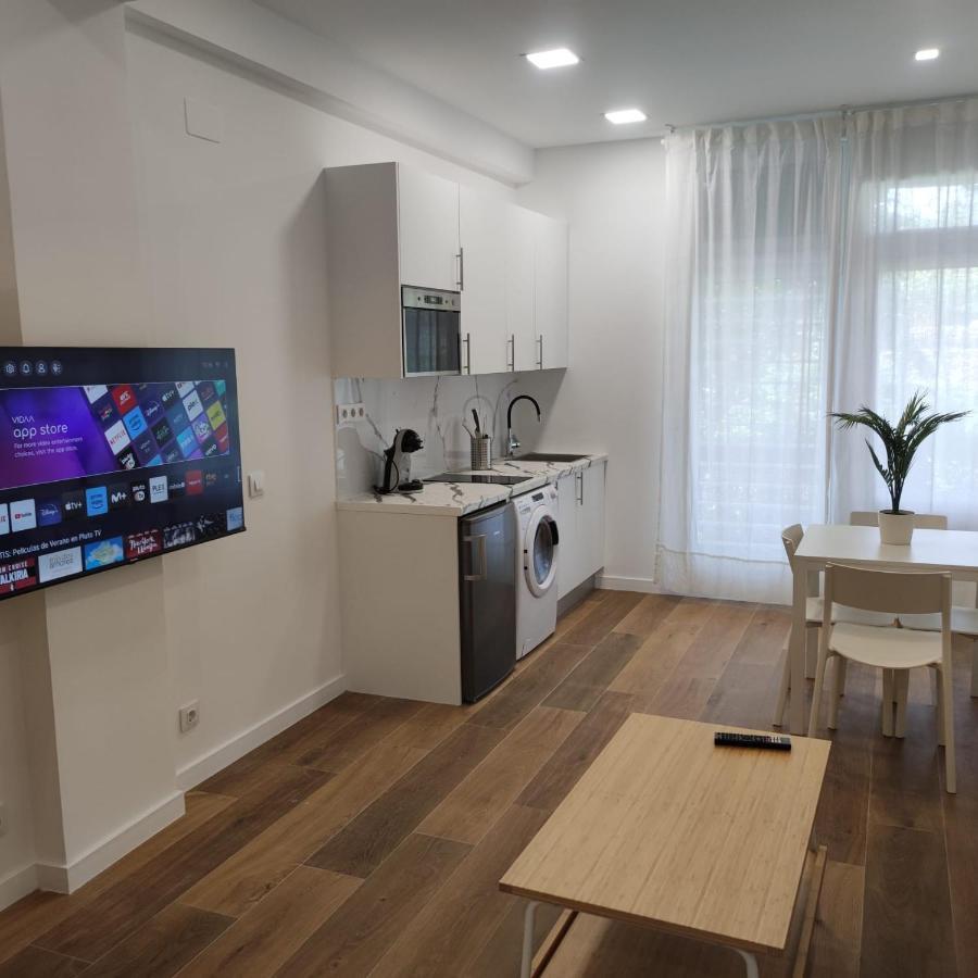 Garcia Noblejas Apartment